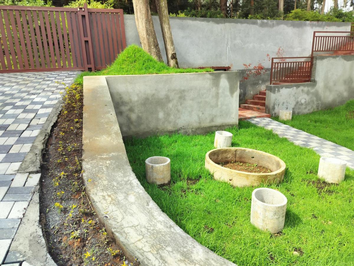 Stellar Luxury Homes Udagamandalam Exterior photo